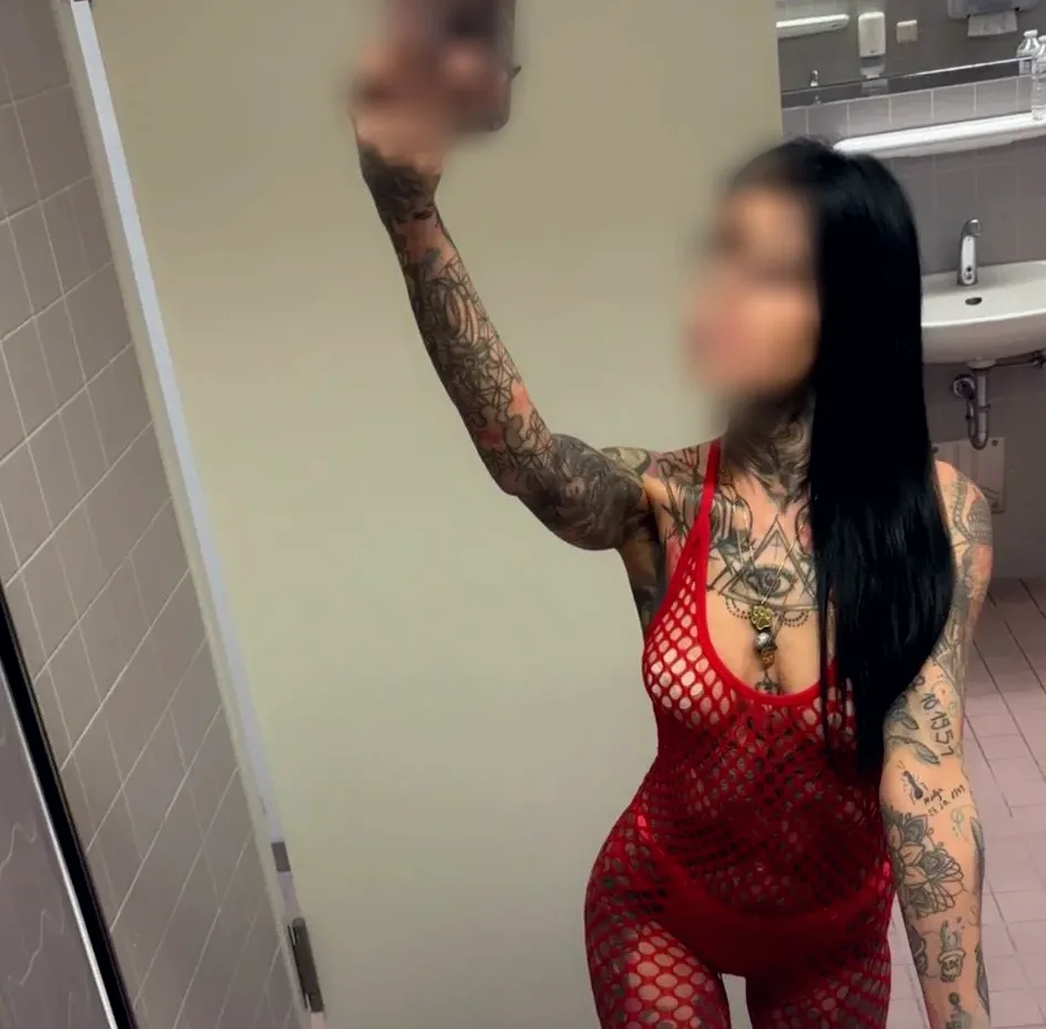 Emma, 34 anni